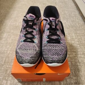 Nike flyknit lunar3